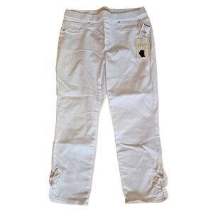 NWT Charlie B Womens Slim Leg Mid Rise Pull On Elastic Waist Jeans White Size 10